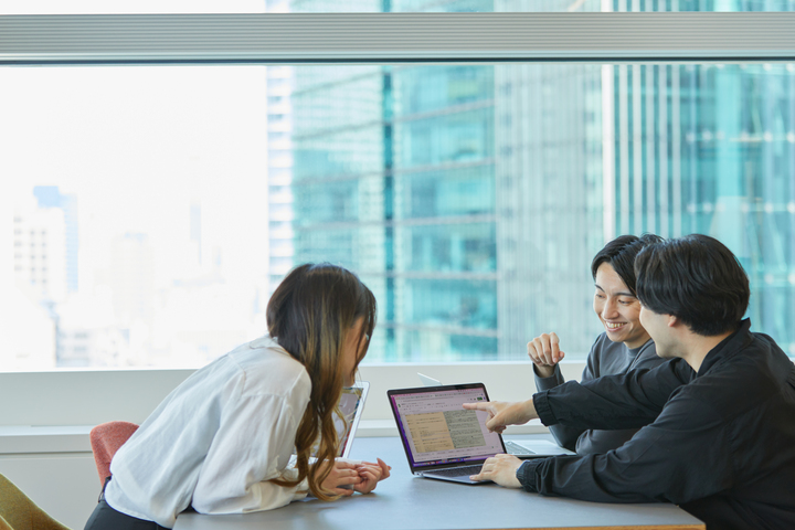 【祝・爆誕】（会社名）公式ブログ、ついに始動！みんなが主役の広報プロジェクト